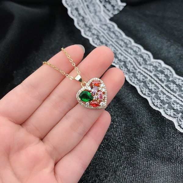 

pendant necklaces crystal choker for women jewelry aesthetic korean zircon love heart chains accessories kbn016, Silver