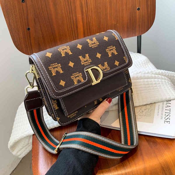 

2022 factory wholesale popular small women's fashion retro single shoulder versatile broadband high texture messenger bag