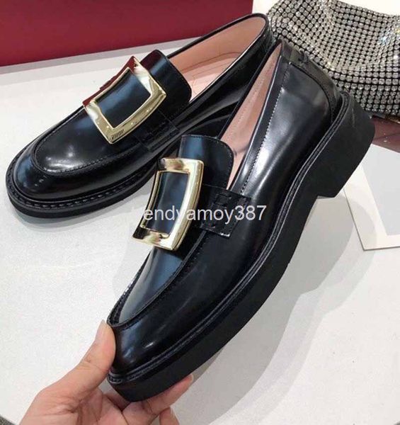 

dress shoes style women's shoes with gentle black buckle