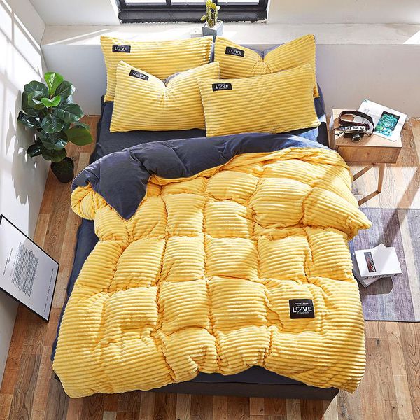 

magic four piece winter thickened warm double-sided veet set