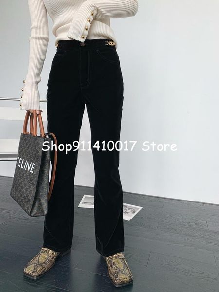 

women's t-shirt fall al arch gold button velvet micro flared pants, White