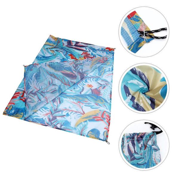 

outdoor pads 1pc camping mat folding moisture-proof picnic cushion (assorted color)