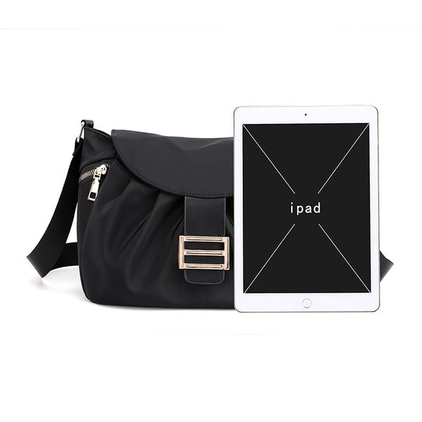 

women shoulder messenger bag waterproof nylon crossbody bag handbags large capacity travel bags purse fashion shoulder bags mmm