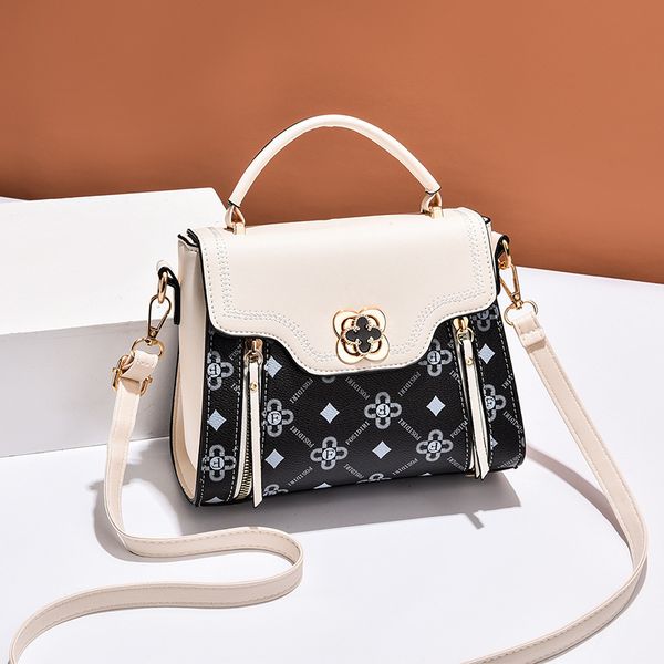 

evening bag style women's handbag in spring and summer