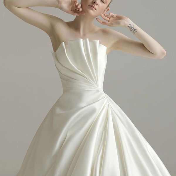 

satin wedding dress 2021 new tailed bridal dress, White;black