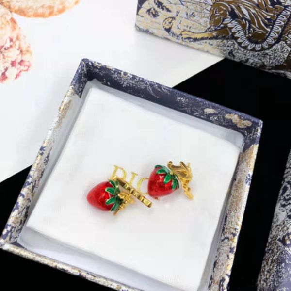 

new earrings strawberry women's fashion earrings exclusive jewelry sale, Golden;silver