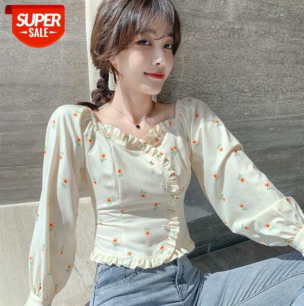 

[nuts] korean style niche design sense college shirt, temperament and age-reducing floral blouse #xc3a, Black;gray