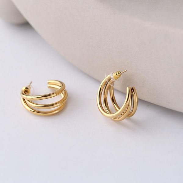 

hoop & huggie gold plated c letter hollow out simple style earring, Golden;silver