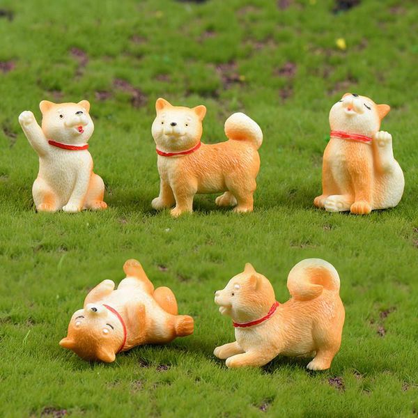 Little Yellow Dog Miniature Akita Garden Decorações Animal Micro-Paisagem RH0338