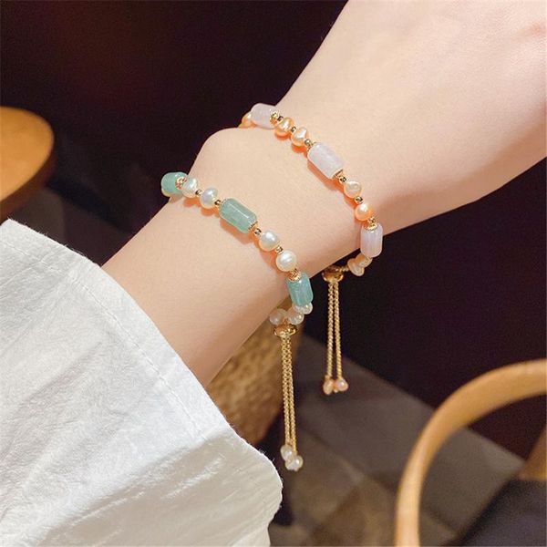 

beaded, strands 2021 korean japanese celebrity ins niche design high-end retro temperament natural pearl bracelet female chalcedony, Black