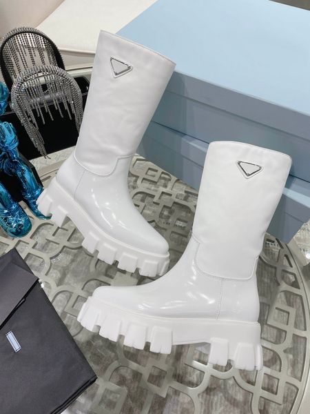 

2021 martin boots ankle boots women's latest designer boots gold chain reaction sneakers decorative size 34-41, Black