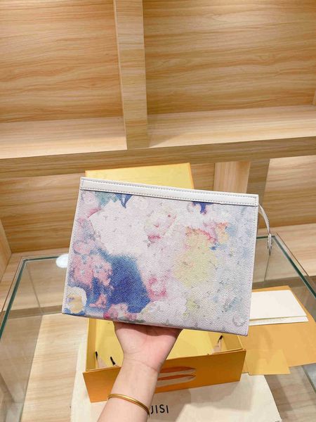 

2021 blooming, men's and women's handbags, colorful , gorgeous, fashionistas, the same print for men with women
