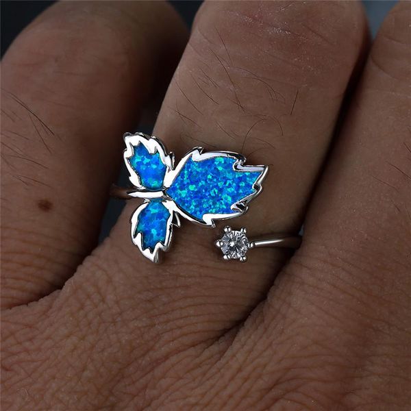 Hochzeit Ringe Weibliche Nette Öffnung Ring Weiß Blau Grün Rot Opal Stein Vintage Silber Farbe Engagement Für Frauen Schmuck