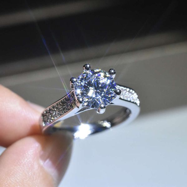 

live broadcast plated pt950 inlaid with heart and eight arrow zircon, Black