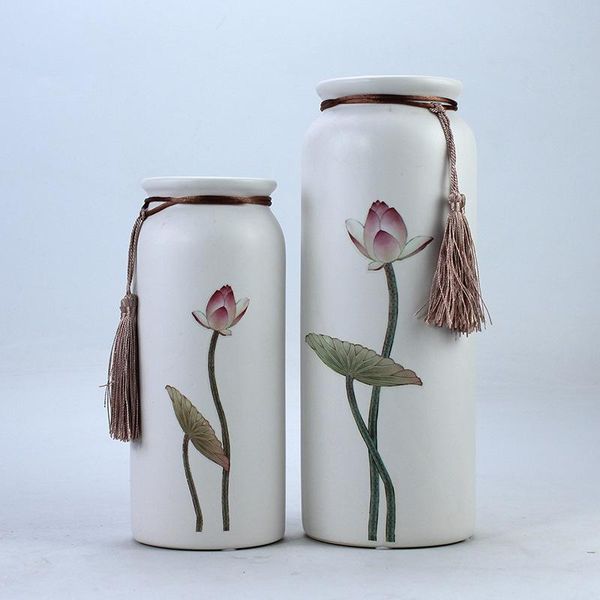 

vases small white vase of interior decoration ceramics flowerpot plant household utensils container dining table accessories