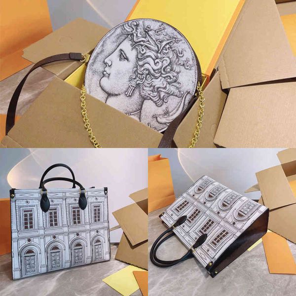 

shoulder totes handbag designer tote crossbody bag handbags bags luxury artwork genuine leather gold chain fashion brand with original box