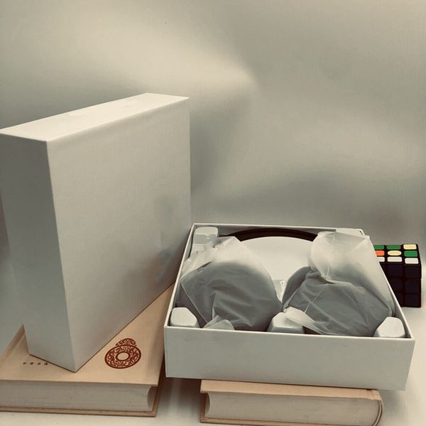 

wireless bluetooth headphones earphones with retail package