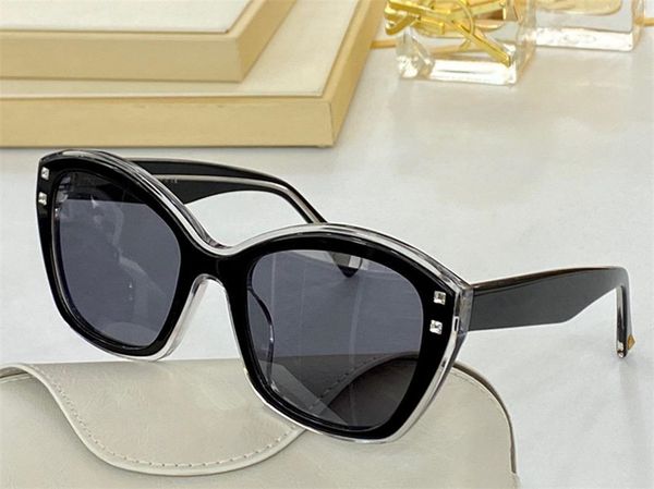 

4186 fashion summer cat eye style gradient lens sunglasses uv 400 protection for women vintage transparent outer frame come with case classi, White;black