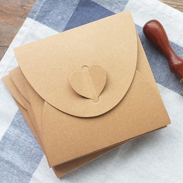 

gift wrap 50pcs/lot retro love kraft cd dvd sleeves paper envelopes with heart button for wedding party 13x13cm