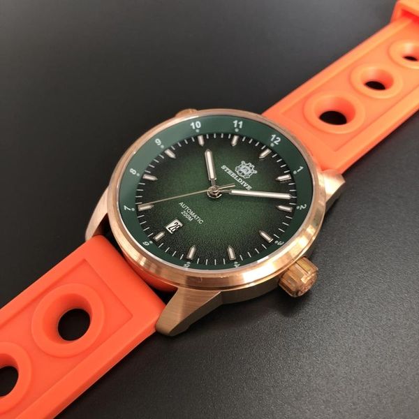 

luxury watches for mens,men automatic watch bronze mechanical wristwatch 200m waterproof c3 luminous clock sapphire wristwatches, Slivery;brown