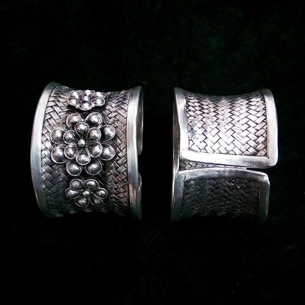 

sell - 100% handmade miao silver retro folk style bracelet hand woven bracelets crafts broad personality bangle, Black