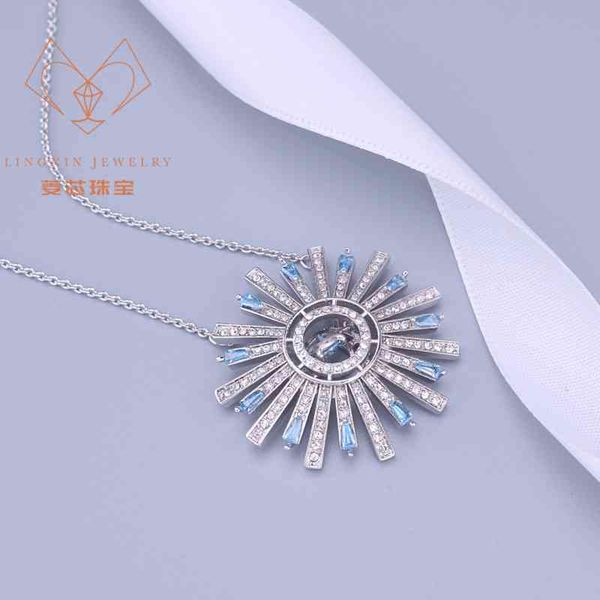 

the new shijia seiko austrian crystal beating heart blue sunflower necklace smart snowflake shape sweater chain female, Silver