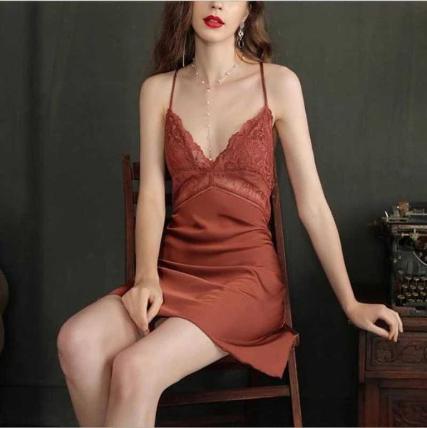 

women's sleepwear lace adorns pajamas, Black;red