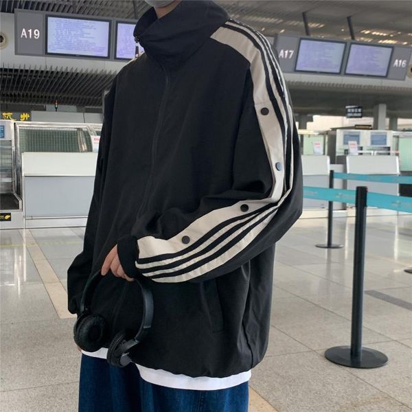 

the 2021 men's sportswear jacket in spring jackets, Black;brown