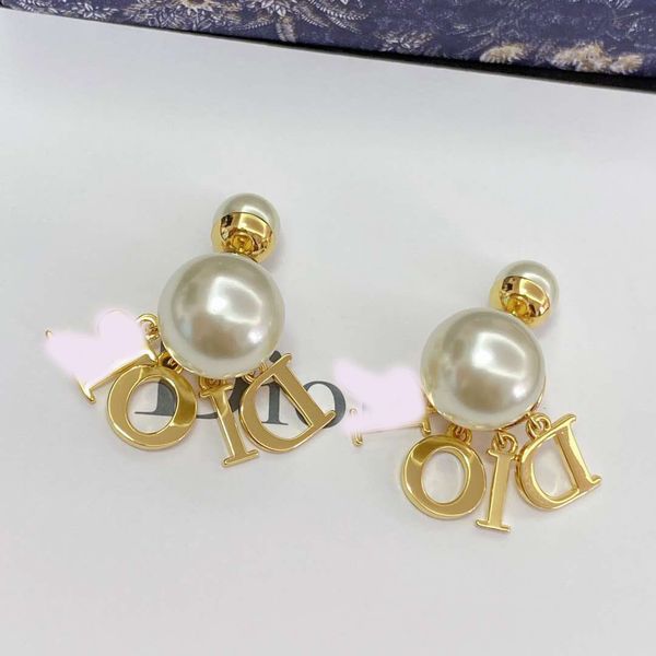 

fine accessories new letter pearl earrings women's 925 silver needle
