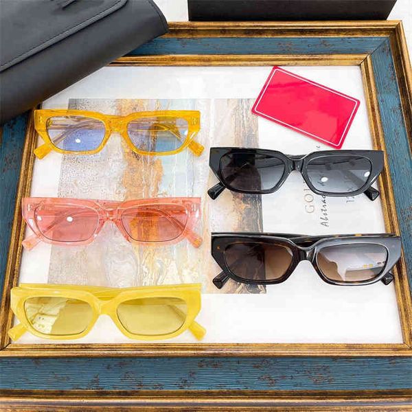 

2022 factory wholesale ins trendy cat eye uv proof star net red same show small face jelly color va4080, White;black