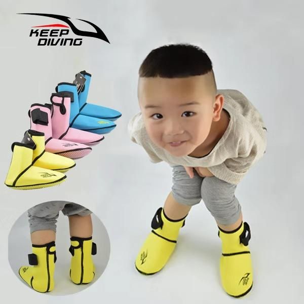 

fins & gloves 3mm neoprene snorkeling shoes for kids scuba dive socks child beach boots junior winter swim keep warm