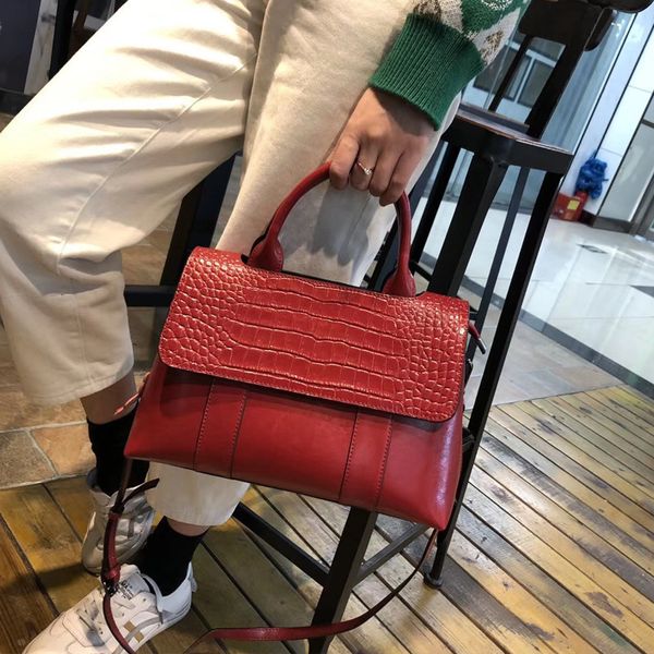

70% off design women's 2021 new flip bag fashion crocodile handbag one shoulder crossbody oil wax leather bag wyum