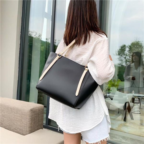 

evening bags women pu leather shoulder simple fashion large-capacity handbag designer luxury lady light big travel beach bag