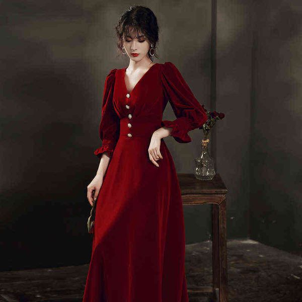 

luxury party evening dress long sleeve toast bride 2021 autumn and winter wine red engagement back door veet, Black