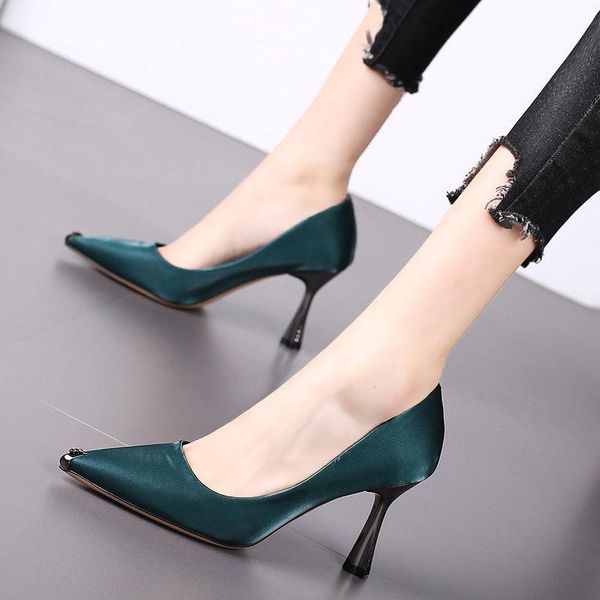 

dress shoes 2021 spring and autumn metal pointed high heels stiletto shallow mouth evening french girl all-match single, Black