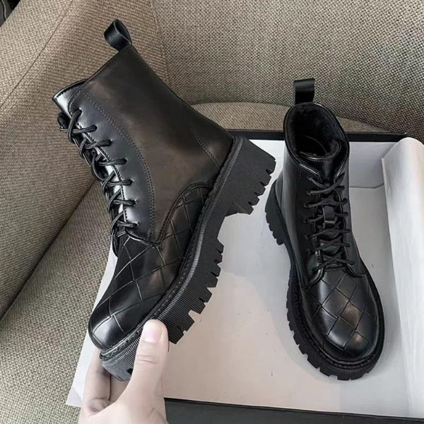 

boots women's martn female tide british style thick-soled fashion 2021 autumn wild flat-bottomed locomotive short tube, Black