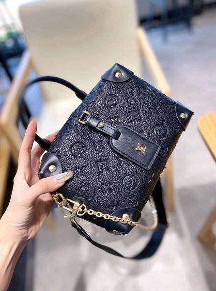 

2021 luxury brand soft leather bags womens handbag for women messenger casual shoulder tote bag -l0975, Red;black