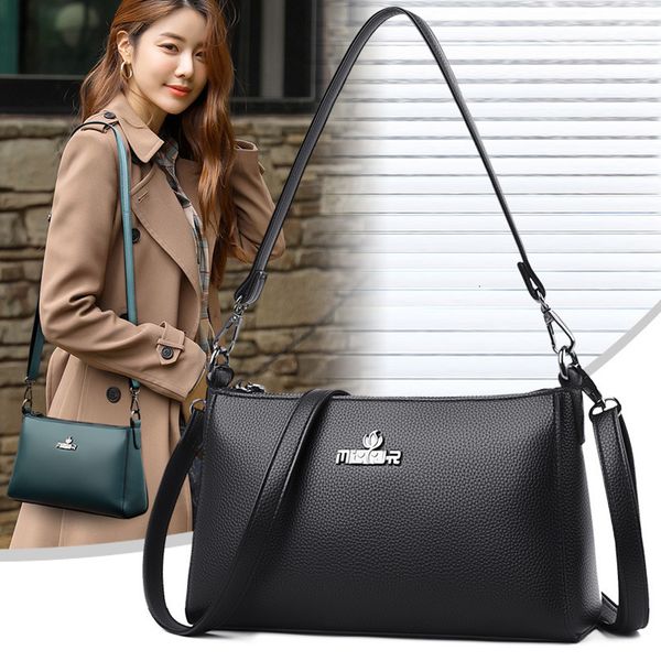

bag women's bag 2021 new personality fashion middle aged mother's single shoulder simple messenger small, Black;brown