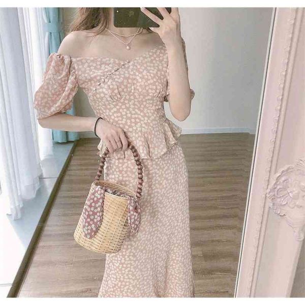 

kuzuwata sweet two piece set v neck chic cherry print ruffles patchwork puff sleeve high waist hip skirts fresh suit 210330, White