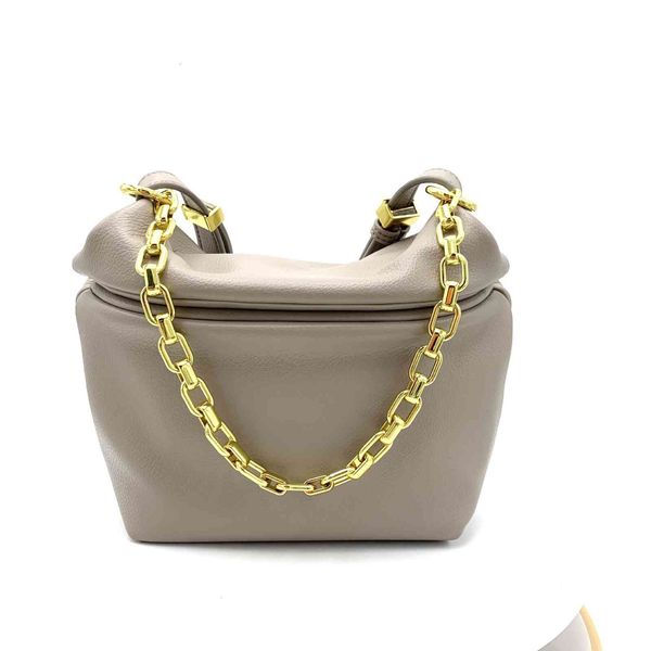 

high sense bag women 2021 niche design versatile underarm chest chain women's single shoulder messenger