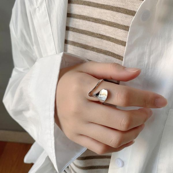 

cluster rings silvology 925 sterling silver irregular elegant japan korea glossy distortion design for women fashionable jewelry, Golden;silver