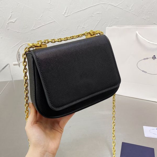 

ladies' one-shoulder knapsack trend summer bag 2021 new fashion trend chain bag high-end quality lady's temperament shoulder bags, Blue;pink