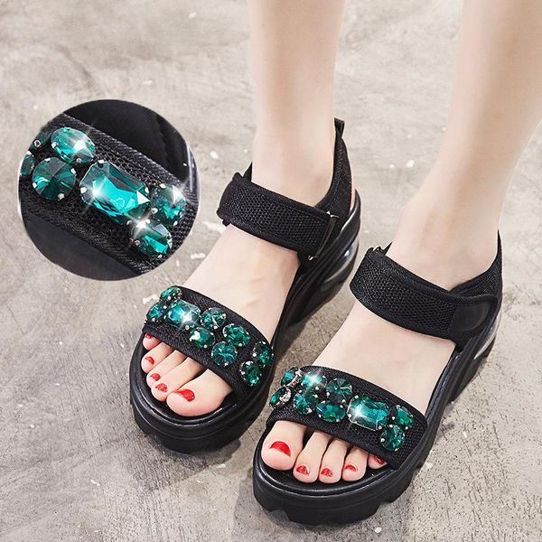 Sandalet Muffin Kadınlar 2021 Yaz tarzı Moda Kadın Spor Eğlence Eğim Topuk Elmas Ayakkabı