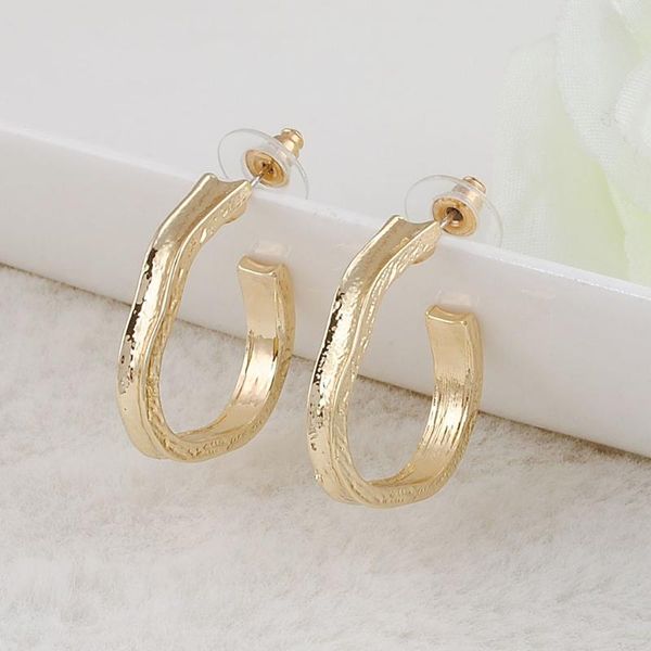 

hoop & huggie fashion alloy c-shaped earrings retro metal, Golden;silver