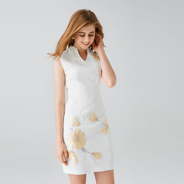 

luxury cheongsam summer high-end slim women's embroidered cheongsam drs hip wrap drs wy16054, Blue;red