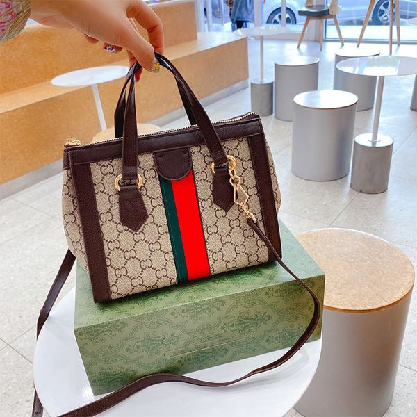 

factory direct sale 75% off this year's popular women's 2021 new portable single shoulder bags