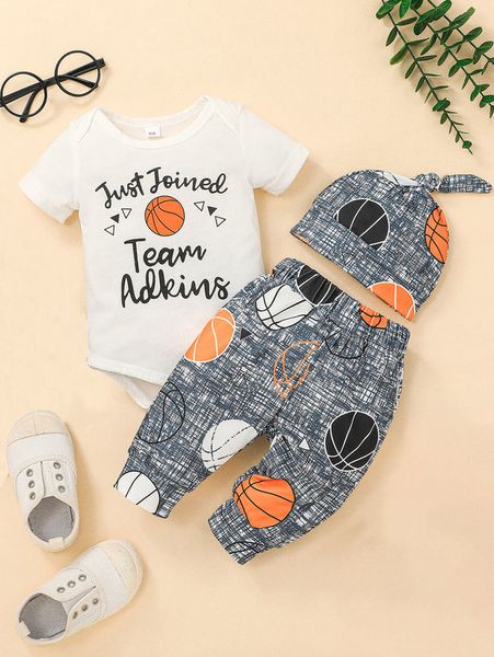 

baby basketball & slogan graphic bodysuit & sweatpants & hat she, White