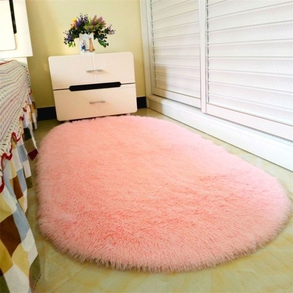 Simpatico tappetino da comodino ovale casa ispessito peloso camera dei bambini strisciante soggiorno camera da letto completa 0f tavolino Tatami tappeto rosa 220301