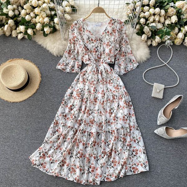 

singreiny women chiffon floral dress french v neck flared sleeve a-line ruffles dresses summer bohemian print beach midi dress 210419, Black;gray