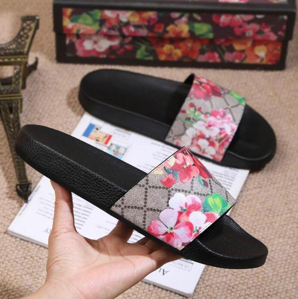 

2020 designer men women sandals with correct flower box dust bag shoes snake print slide summer wide flat sandals slipper, Black
